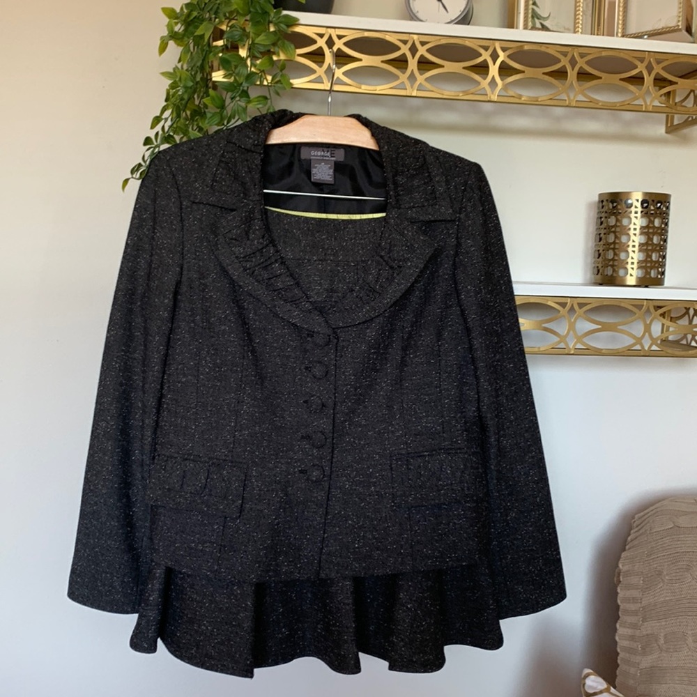 George by Mark Eisen Skirt set size 14